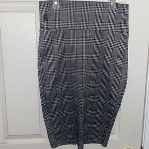 Black and silver pencil skirt